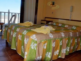 Le Scoglie, Mar de Ajó